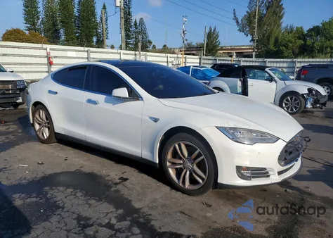 2014 Tesla Model S from USA, damaged, VIN 5YJSA1H17EFP53316